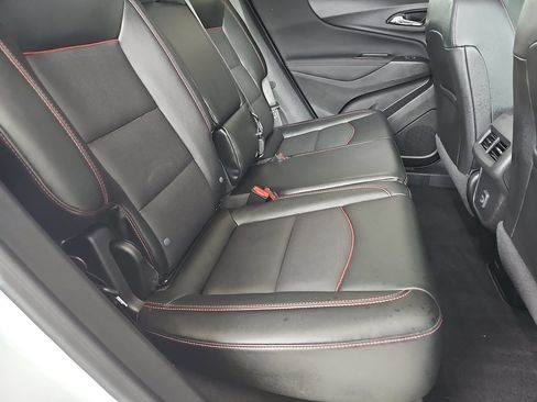 Certified 2024 Chevrolet Equinox RS w/ RS Leather Package AWD/4WD image 18