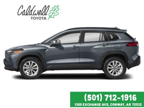 Used 2022 Toyota Corolla Cross LE w/ Moonroof Package image 4