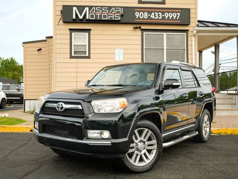 Used 2010 Toyota 4Runner Limited AWD/4WD image 1