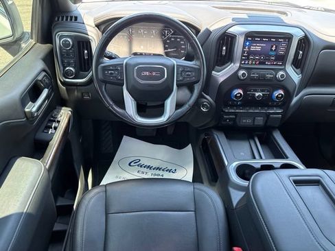 Used 2021 GMC Sierra 1500 SLT AWD/4WD image 19