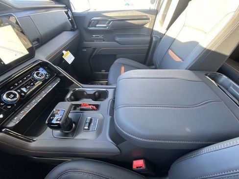 New 2026 GMC Sierra 1500 AT4 w/ AT4 Premium Package AWD/4WD image 21