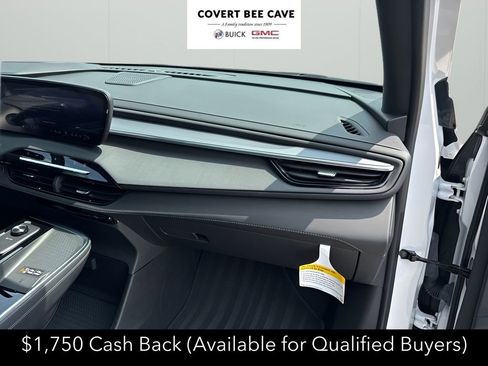 New 2025 Buick Enclave Sport Touring w/ Super Cruise Package image 13