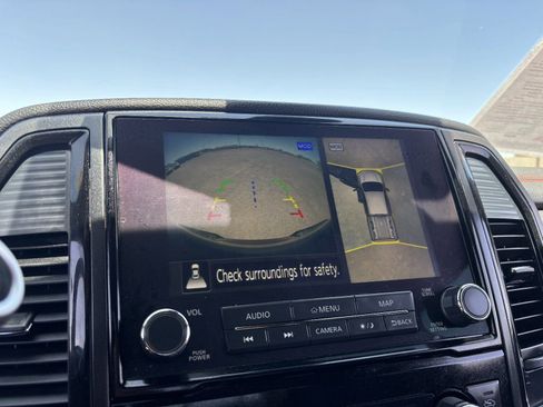 Used 2020 Nissan Titan PRO-4X w/ Pro-4x Convenience Package AWD/4WD image 24