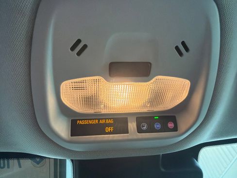 Used 2024 Chevrolet Trax LS w/ LS Convenience Package FWD image 23