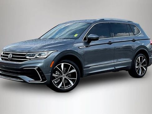 Certified 2024 Volkswagen Tiguan SEL R-Line AWD/4WD image 1