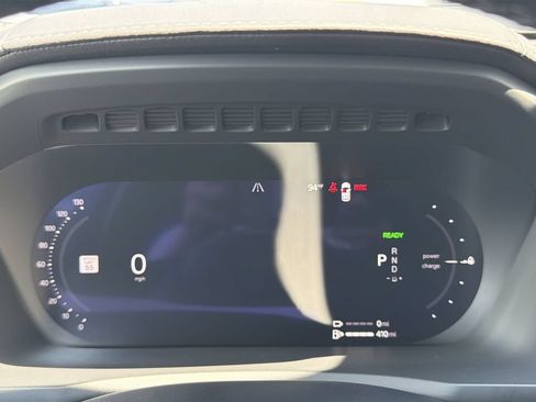Certified 2025 Volvo XC90 T8 Ultra w/ Protection Package Premier AWD/4WD image 19