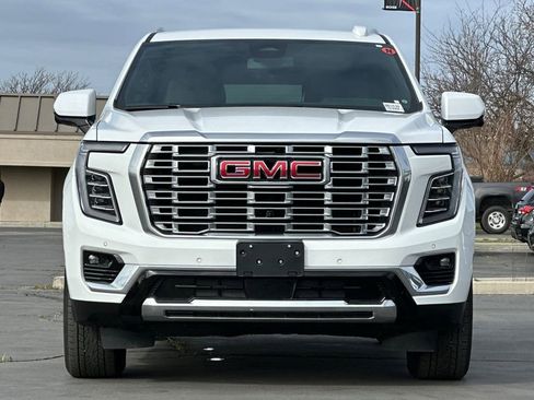 Used 2025 GMC Yukon Denali image 9