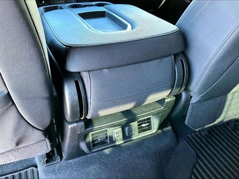 Used 2019 Chevrolet Silverado 1500 LT w/ Texas Edition image 30