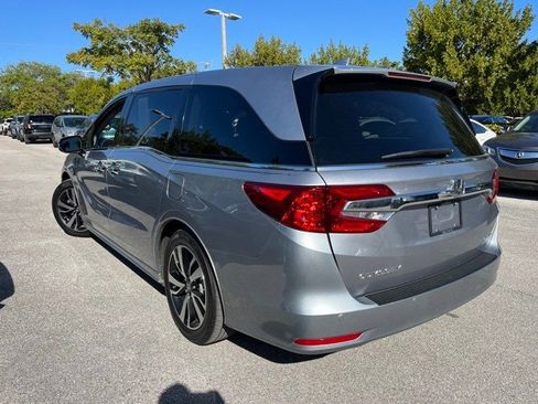 Used 2020 Honda Odyssey Elite image 3