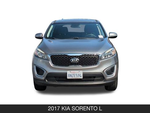Used 2017 Kia Sorento L FWD image 4