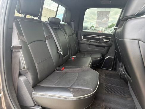 Used 2022 RAM 2500 Laramie w/ Night Edition AWD/4WD image 13