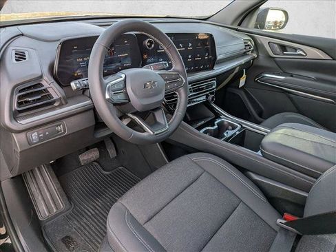 New 2026 Chevrolet Traverse LT w/ Midnight/Sport Edition image 3