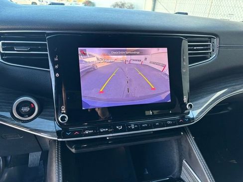 Used 2022 Jeep Wagoneer Series II image 25