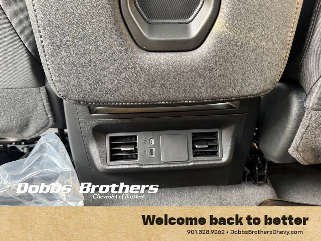 New 2026 Chevrolet Silverado 2500 Custom w/ Custom Value Package AWD/4WD image 34