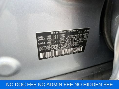 Used 2024 Subaru Outback Premium AWD/4WD image 32
