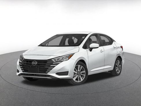 Used 2025 Nissan Versa SV FWD image 3