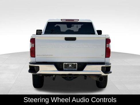 Used 2025 Chevrolet Silverado 2500 LT w/ Convenience Package AWD/4WD image 8