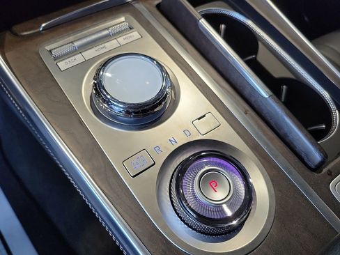 Used 2024 Genesis GV80 3.5T image 15