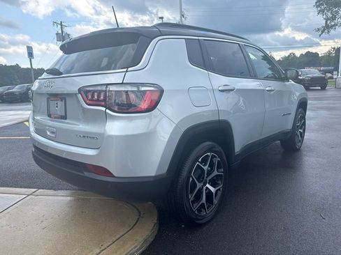 New 2026 Jeep Compass Limited AWD/4WD image 9
