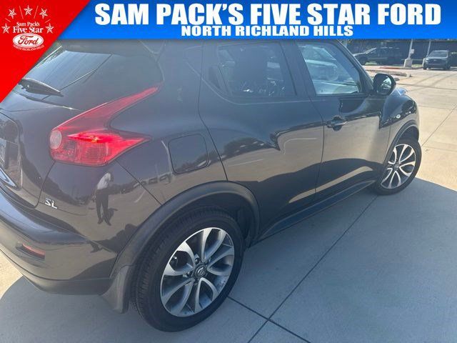 Used 2011 Nissan Juke SL w/ Sport Pkg FWD image 4