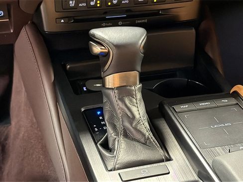 Used 2020 Lexus ES 350 Luxury image 20