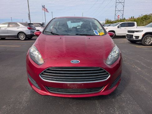 Used 2016 Ford Fiesta SE FWD image 2