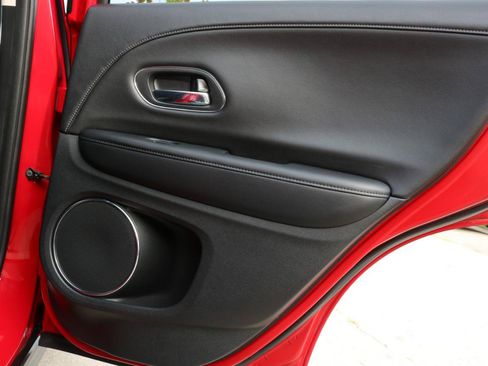Used 2016 Honda HR-V EX-L image 38