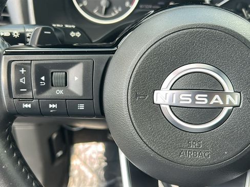 Used 2023 Nissan Rogue SV w/ SV Premium B Package AWD/4WD image 19