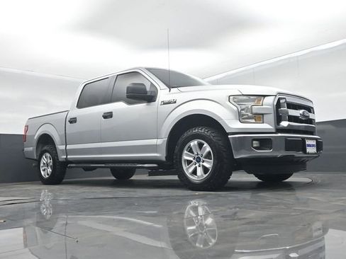 Used 2015 Ford F150 XLT w/ Trailer Tow Package RWD image 42