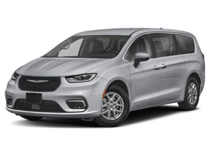 Certified 2024 Chrysler Pacifica Touring-L
