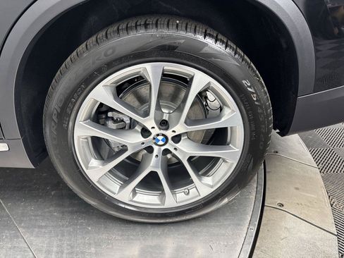 New 2026 BMW X5 xDrive40i w/ Climate Comfort Package AWD/4WD image 15