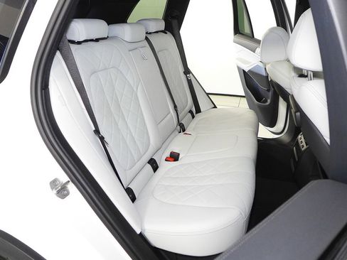 Certified 2023 BMW X5 xDrive45e image 19