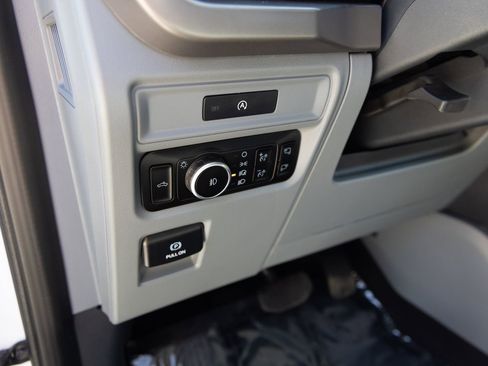 Used 2025 Ford F150 XLT w/ Equipment Group 302A MID AWD/4WD image 14