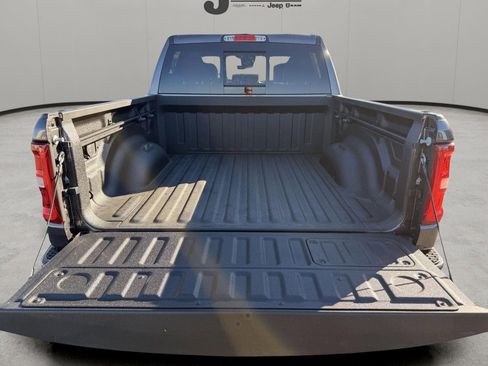 New 2026 RAM 1500 Laramie AWD/4WD image 15