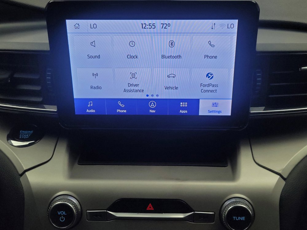 Used 2022 Ford Explorer XLT w/ Equipment Group 202A AWD/4WD image 25