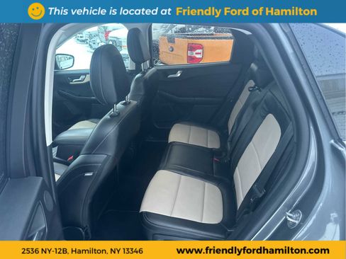 Used 2022 Ford Escape Titanium w/ Titanium Elite Package image 40