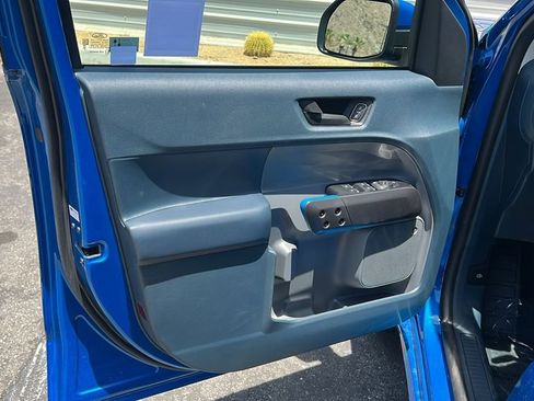 New 2025 Ford Maverick Lobo image 16