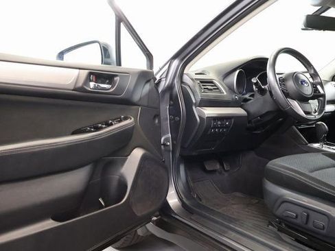 Used 2019 Subaru Outback 2.5i Premium w/ Popular Package #2 image 10