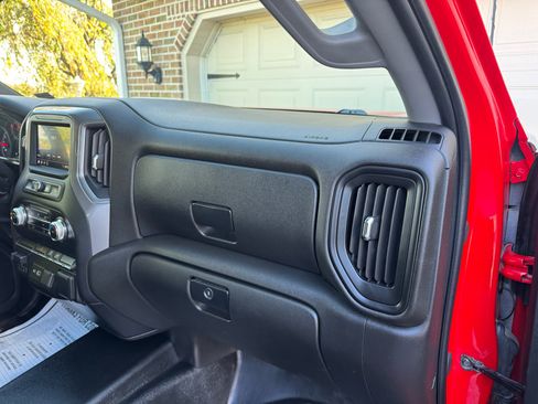 Used 2021 GMC Sierra 3500 4x4 Crew Cab w/ Convenience Package image 18