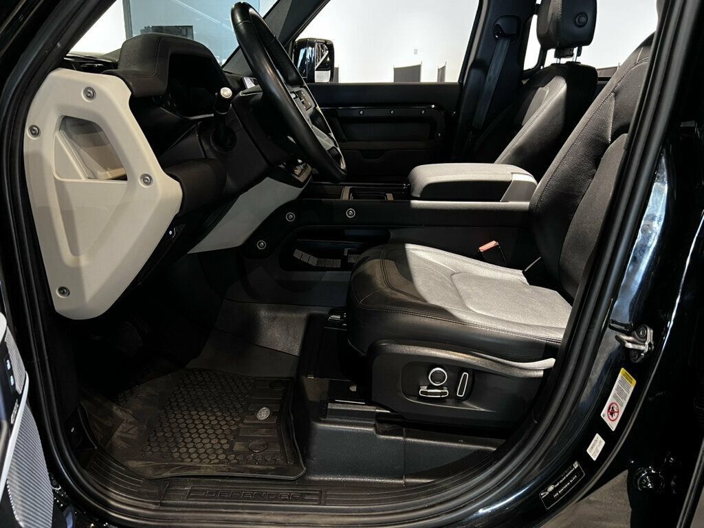 Used 2023 Land Rover Defender 130 SE AWD/4WD image 11