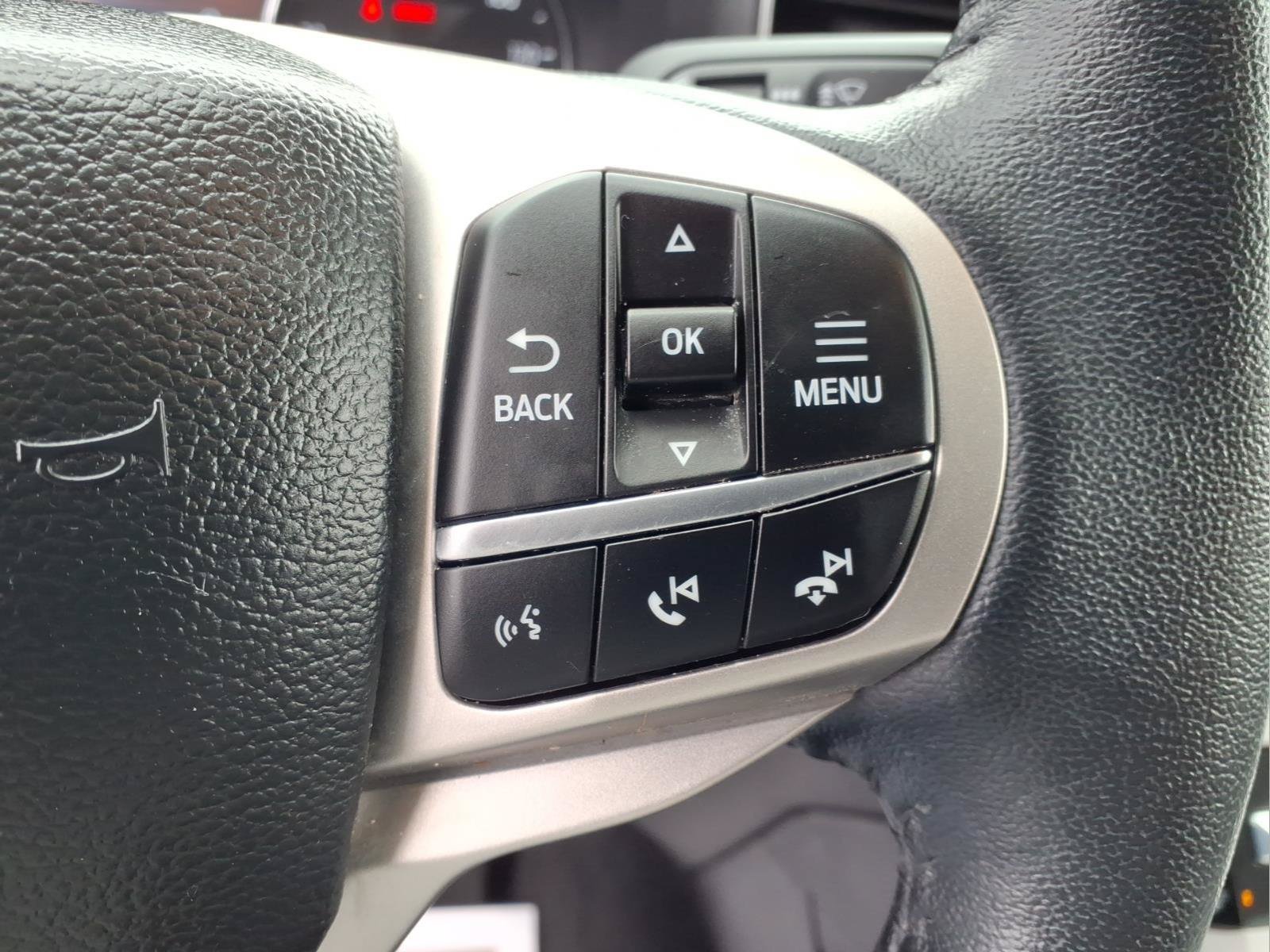 Used 2023 Ford Explorer XLT w/ Equipment Group 202A AWD/4WD image 20