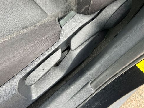 Used 2025 Toyota Camry LE image 22