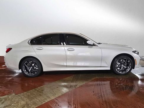 Used 2025 BMW 330i xDrive Sedan w/ M Sport Package image 2