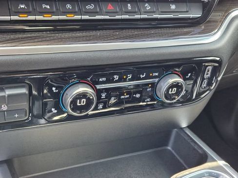 Certified 2022 Chevrolet Silverado 1500 RST AWD/4WD image 22