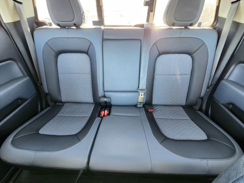 Used 2016 Chevrolet Colorado Z71 image 8