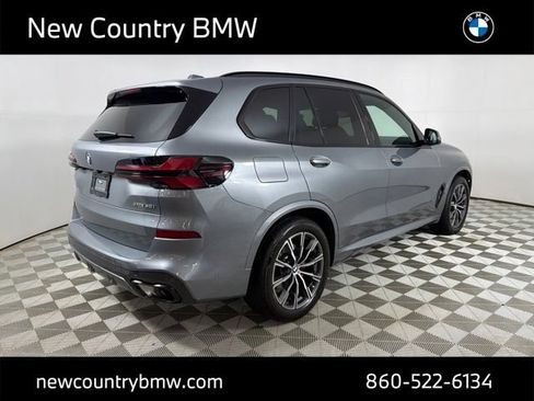 Used 2024 BMW X5 xDrive40i w/ M Sport Package AWD/4WD image 7
