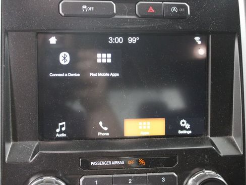 Used 2016 Ford F150 XLT w/ Equipment Group 302A Luxury AWD/4WD image 31