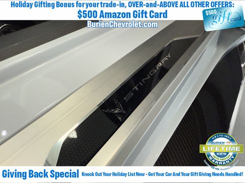 Used 2020 Chevrolet Corvette Stingray Premium Cpe w/ 3LT Preferred Equipment Group image 37