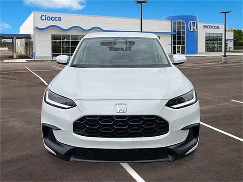 New 2026 Honda HR-V LX image 8