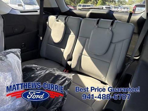 New 2026 Ford Explorer Active w/ Active Comfort Package RWD image 12